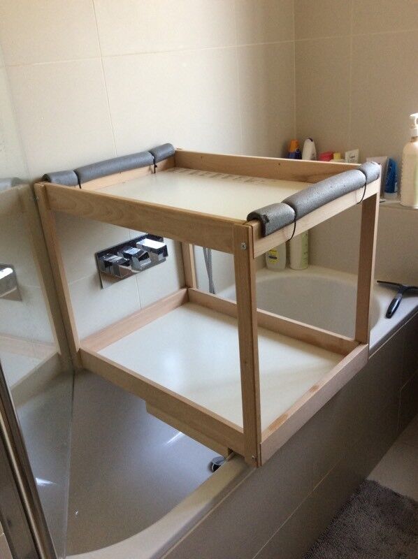 over bath changing unit
